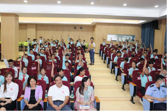 南頭鎮攜手中山市禁毒協會開展禁毒宣傳進校園活動773.png