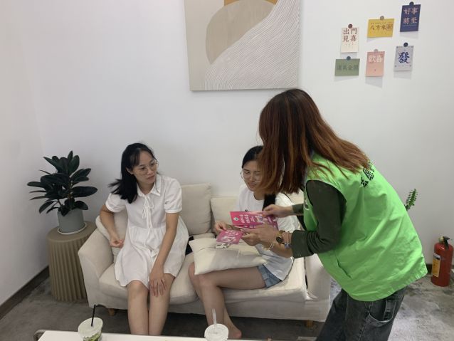 三鄉鎮開展“凝心聚力齊禁毒”宣傳活動圖片2.jpg