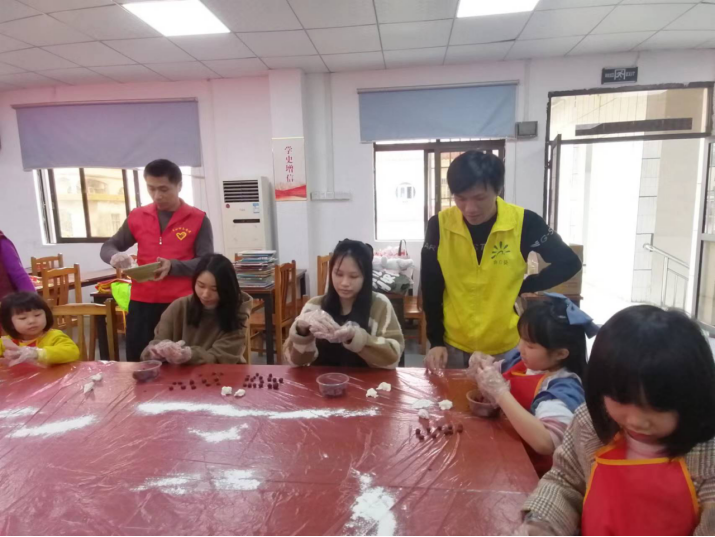 阜沙鎮(zhèn)禁毒信息〔2023〕第27期--“元宵共團(tuán)圓，拒毒享平安”-阜沙鎮(zhèn)開展2023年元宵節(jié)湯圓制作